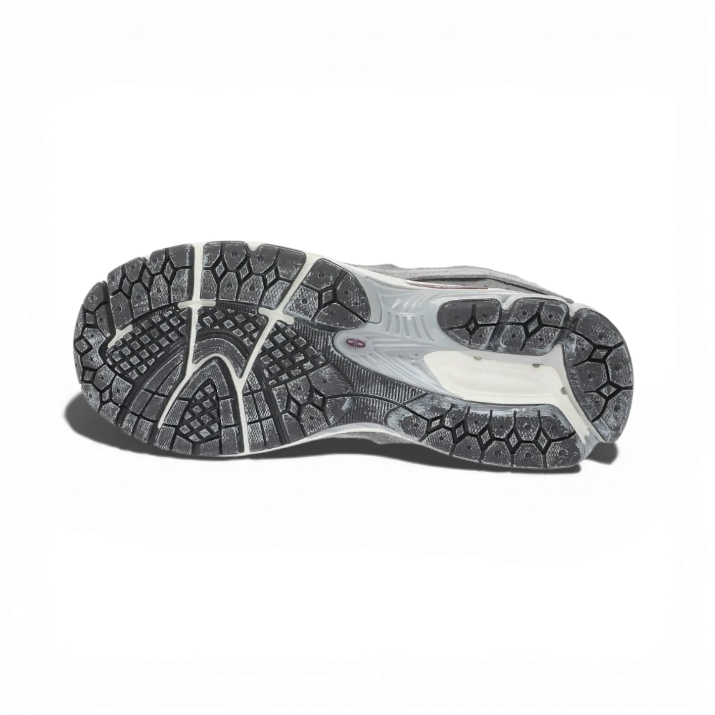 NB 2002R Protection Gris Rose - RunningUpscale.com