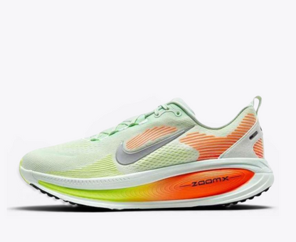 Nike Vomero 18 Barely Green Hyper Crimson