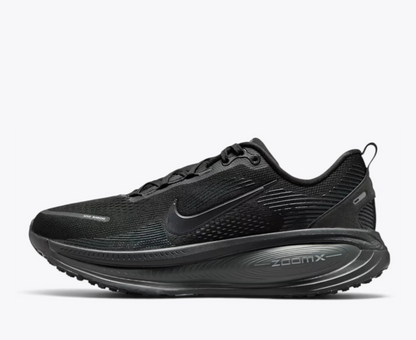 Nike Vomero 18 Triple Black