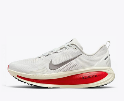 Nike Vomero 18 Platinum Tint Siren Red