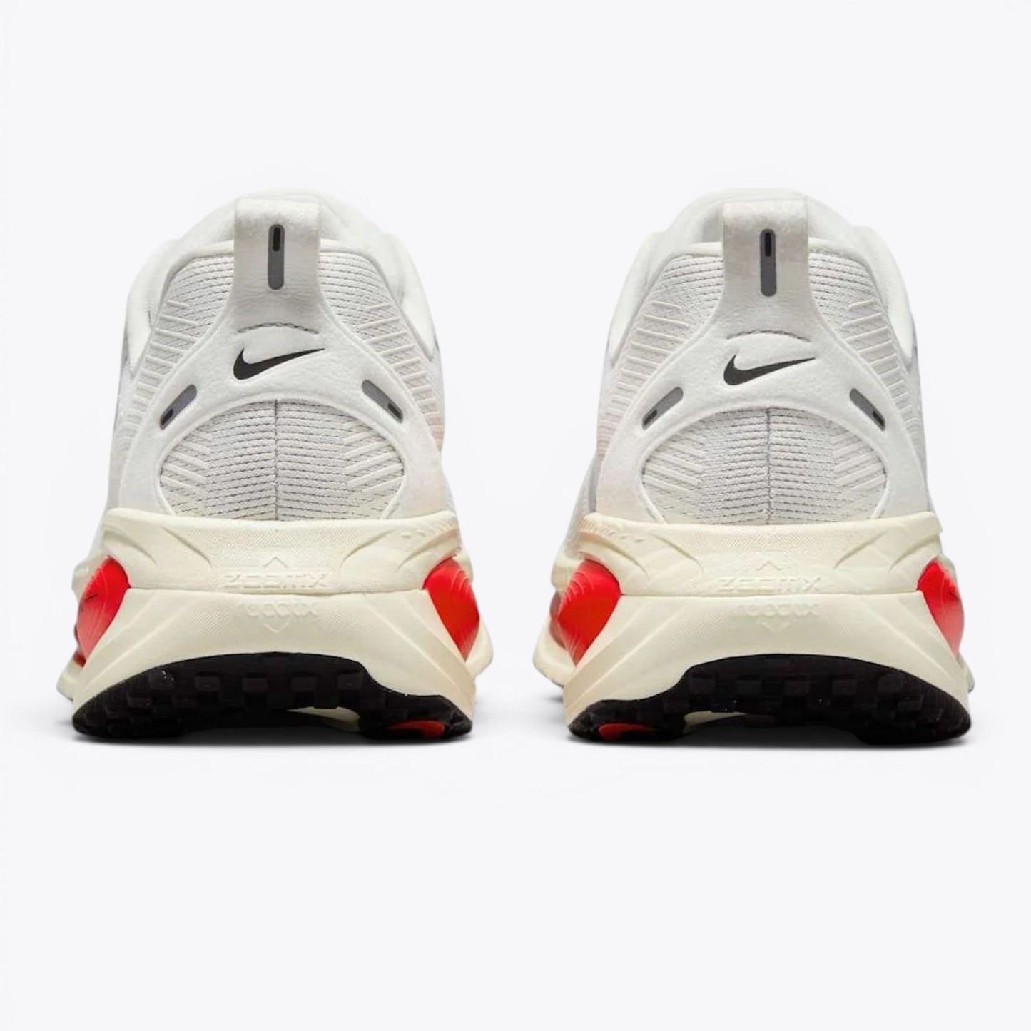 Nike Vomero 18 Platinum Tint Siren Red