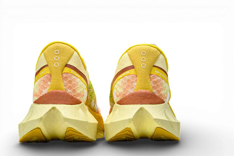 Endorphin Pro 4 - jaune moutarde - RunningUpscale.com