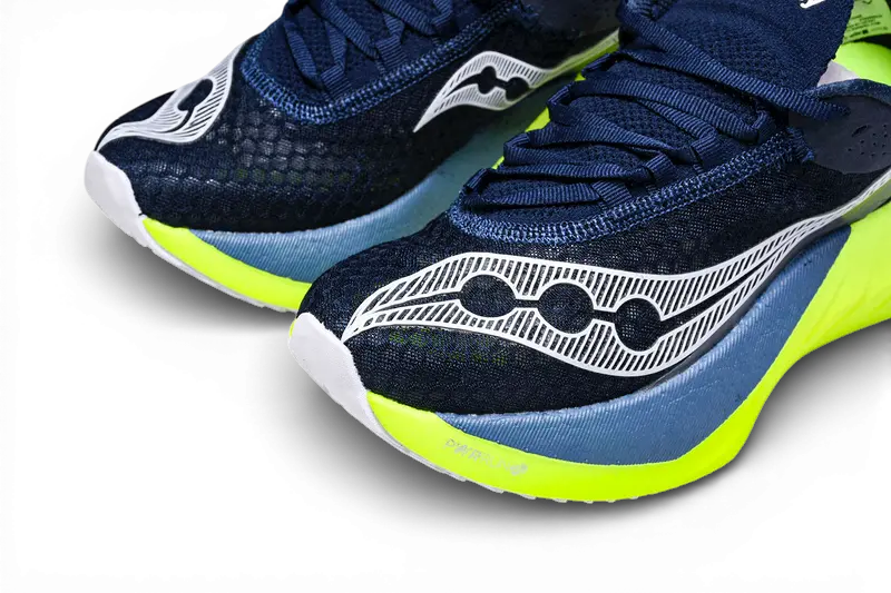 Endorphin Pro 4 - navy citron - RunningUpscale.com