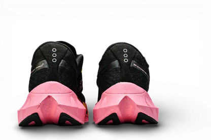 Endorphin Pro 4 - noir et rose - RunningUpscale.com