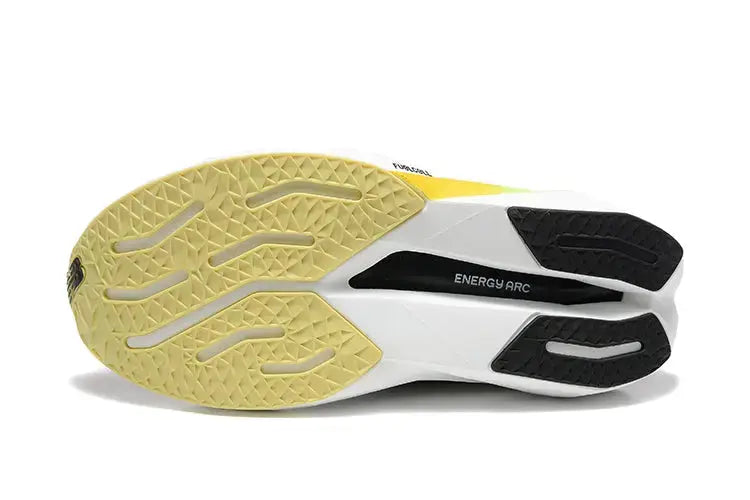 FuelCell V3 - Black and White New Balance