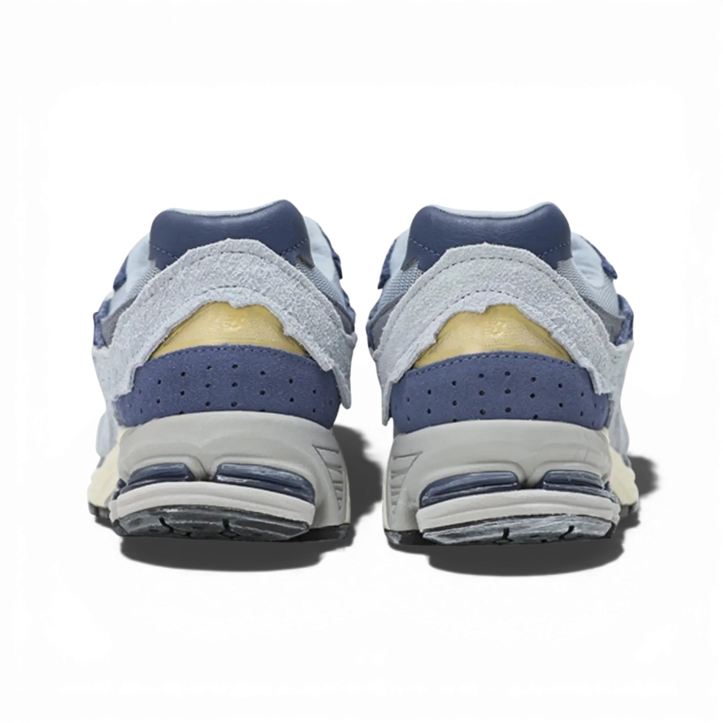 NB 2002R Protection - Bleu Clair - RunningUpscale.com
