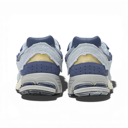 NB 2002R Protection - Bleu Clair - RunningUpscale.com
