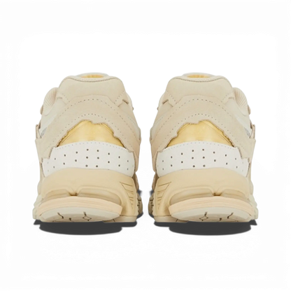 NB 2002R Protection Crème - RunningUpscale.com