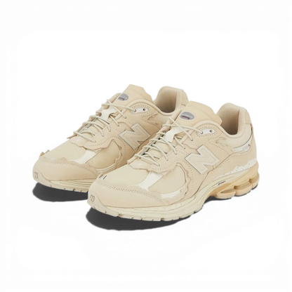 NB 2002R Protection Crème - RunningUpscale.com