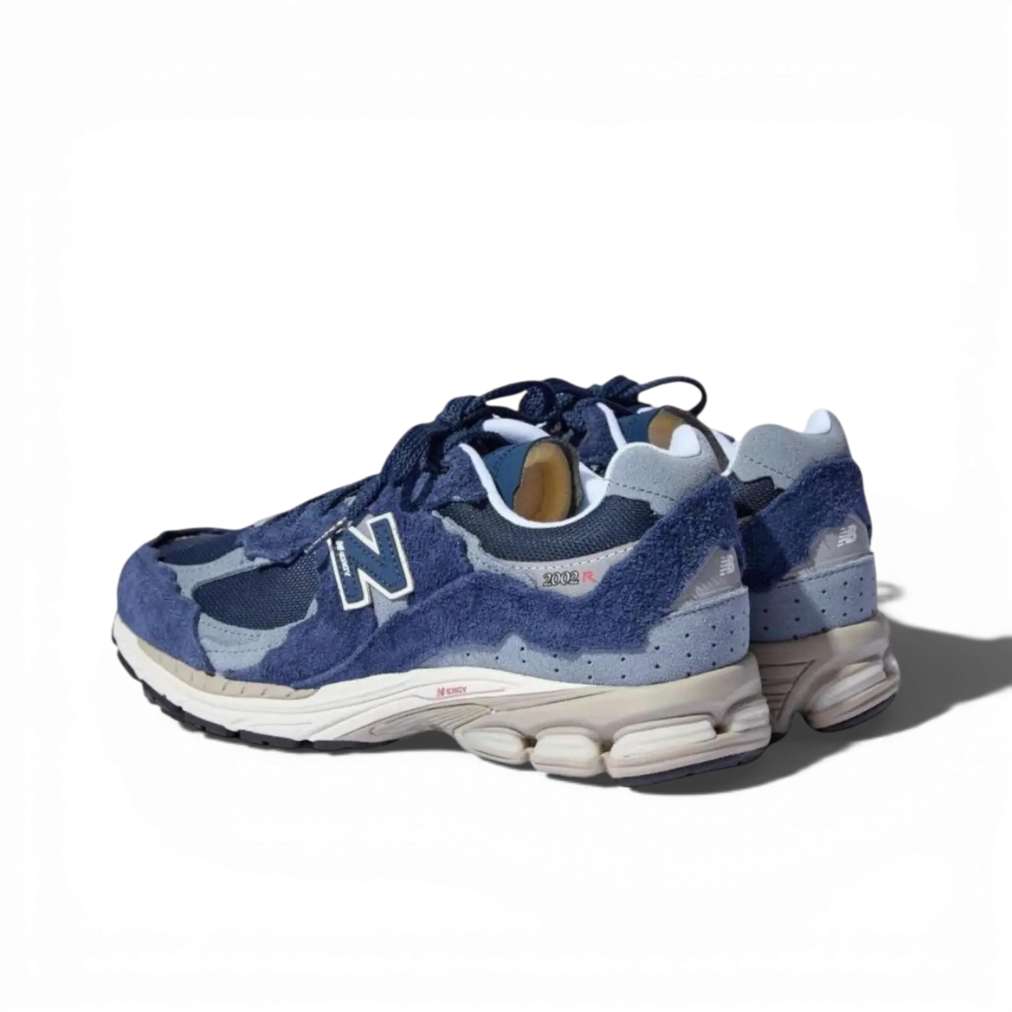 NB 2002R Protection - Marine et Bleu Clair - RunningUpscale.com