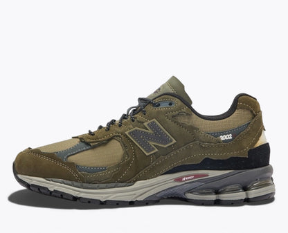 NB 2002R Protection Vert kaki - RunningUpscale.com