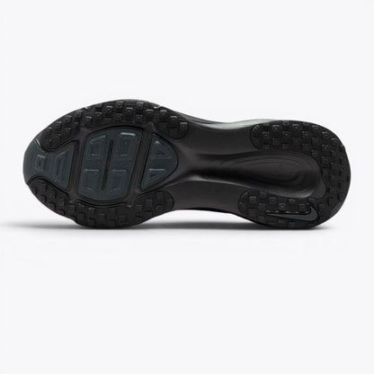 Nike Vomero 18 Triple Black