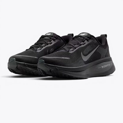 Nike Vomero 18 Triple Black