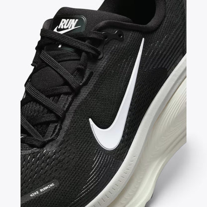 Nike Vomero 18 White Black