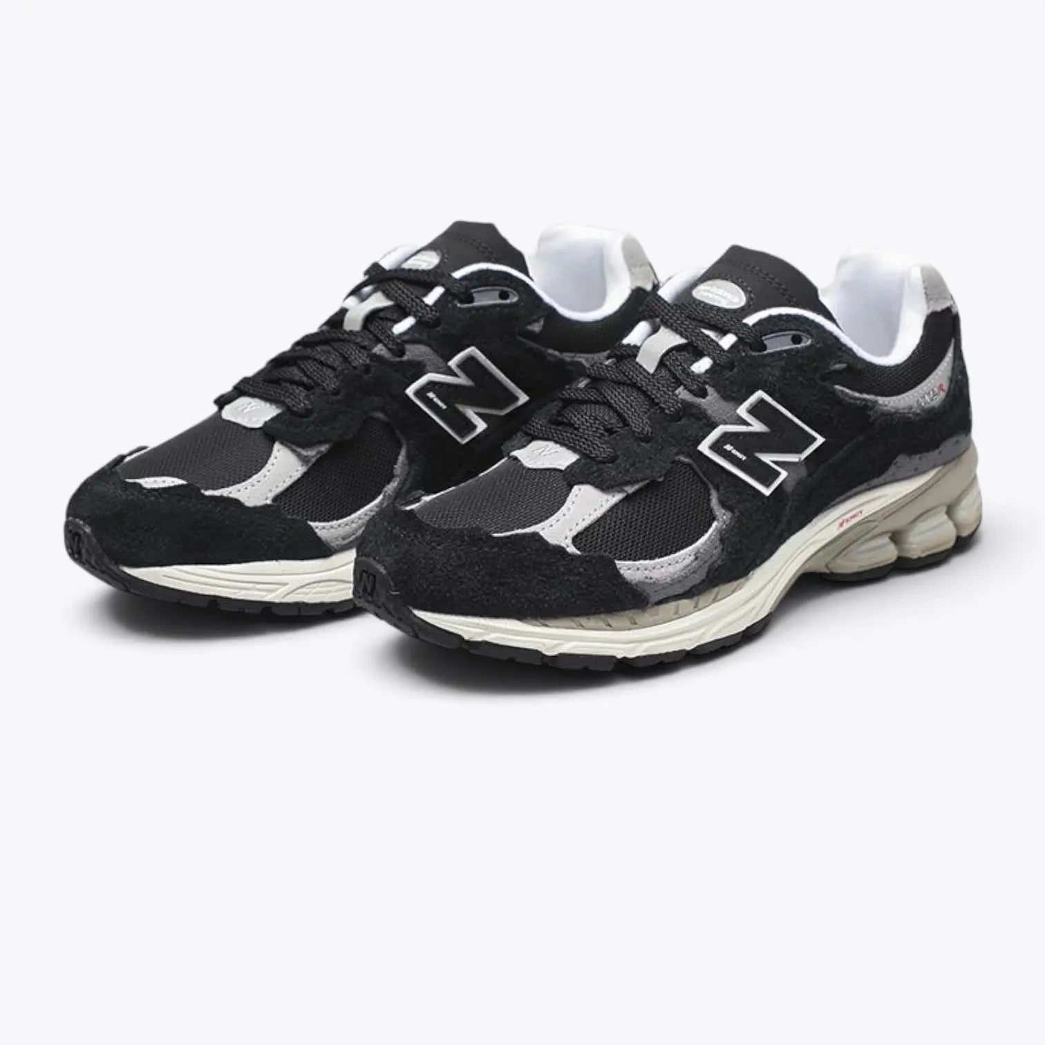 New Balance 2002R Protection Pack Black Grey New Balance