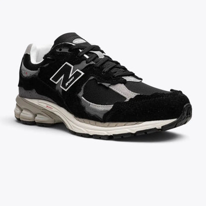 New Balance 2002R Protection Pack Black Grey New Balance