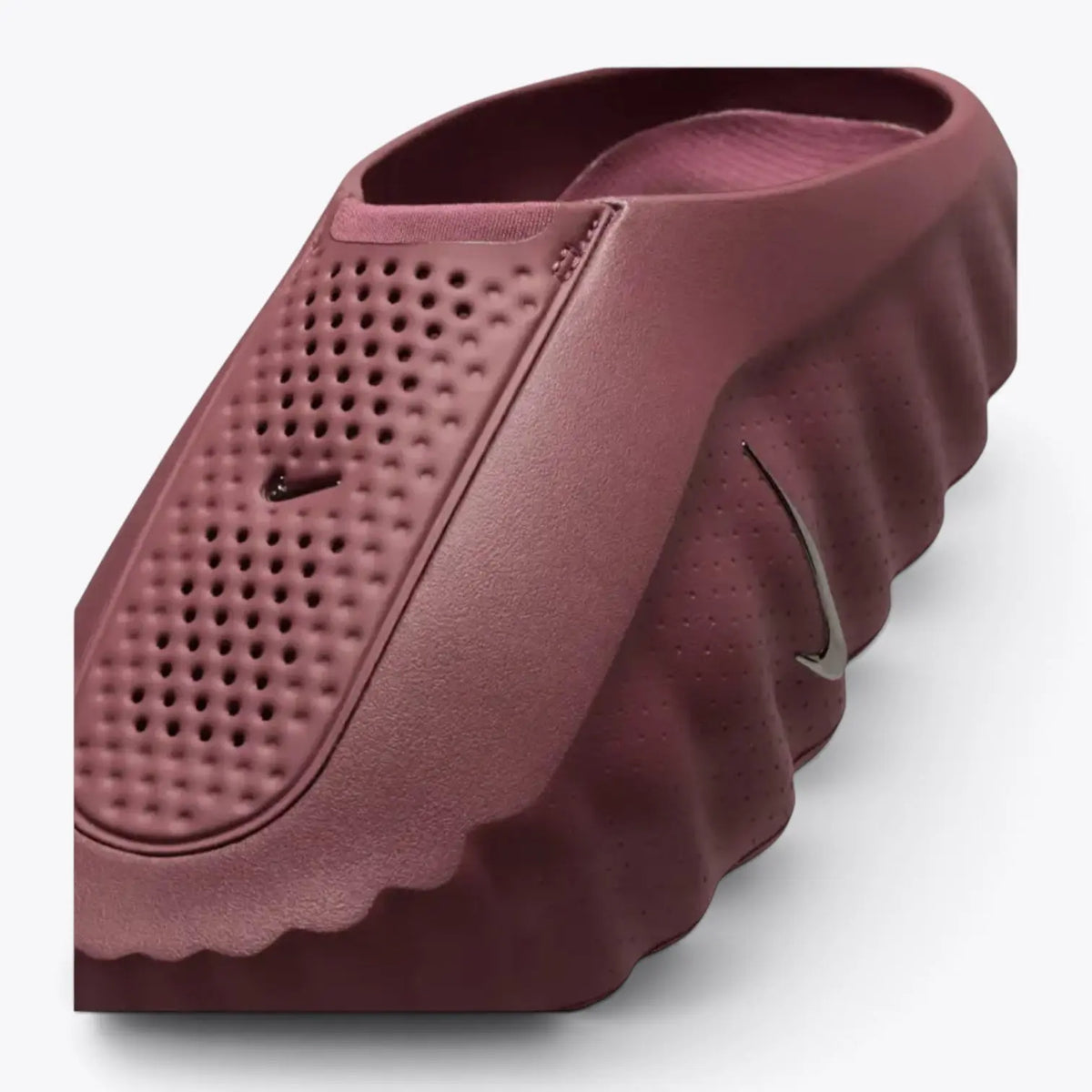 Nike Mind 001 Pink Smoke Metallic Silver Nike