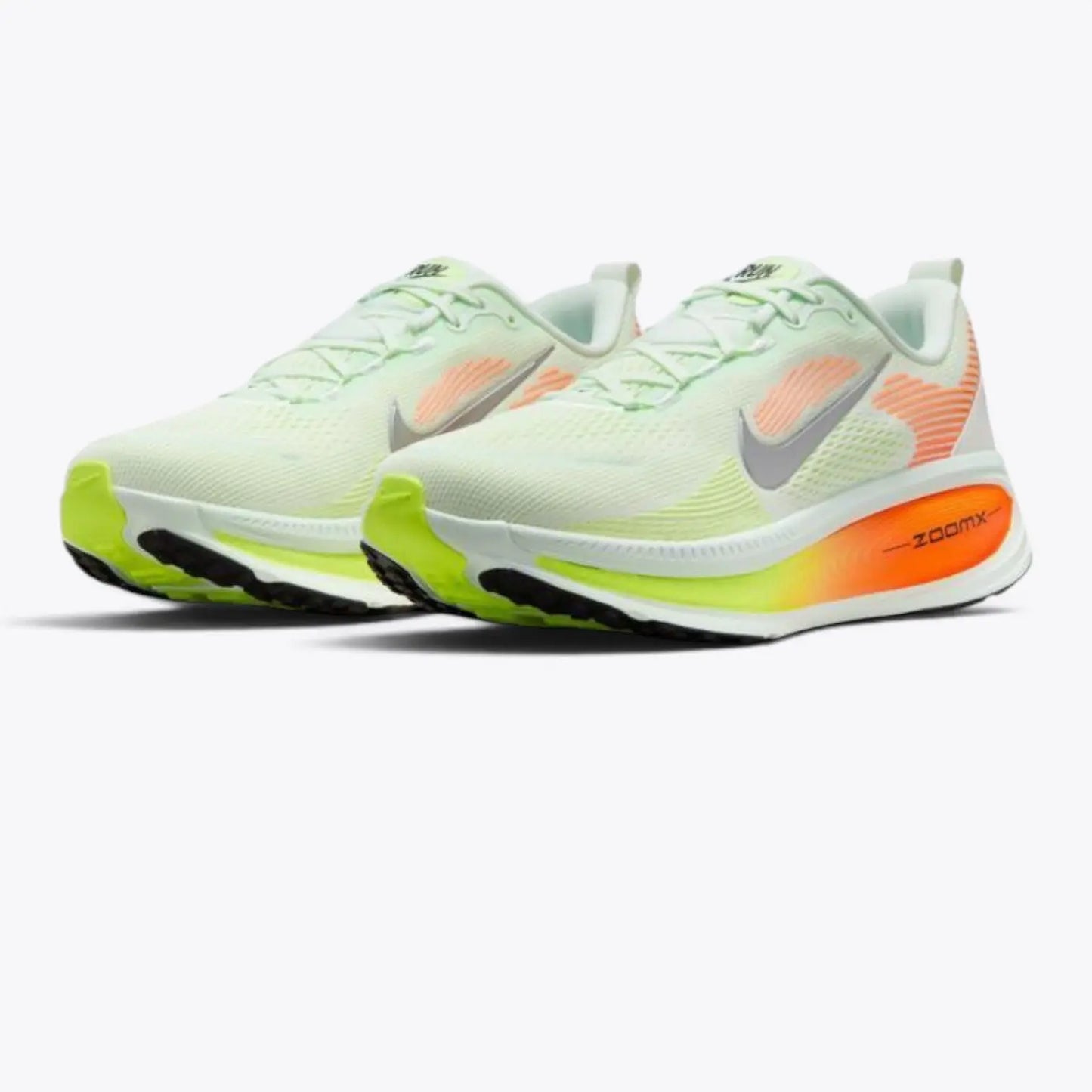 Nike Vomero 18 Barely Green Hyper Crimson Nike