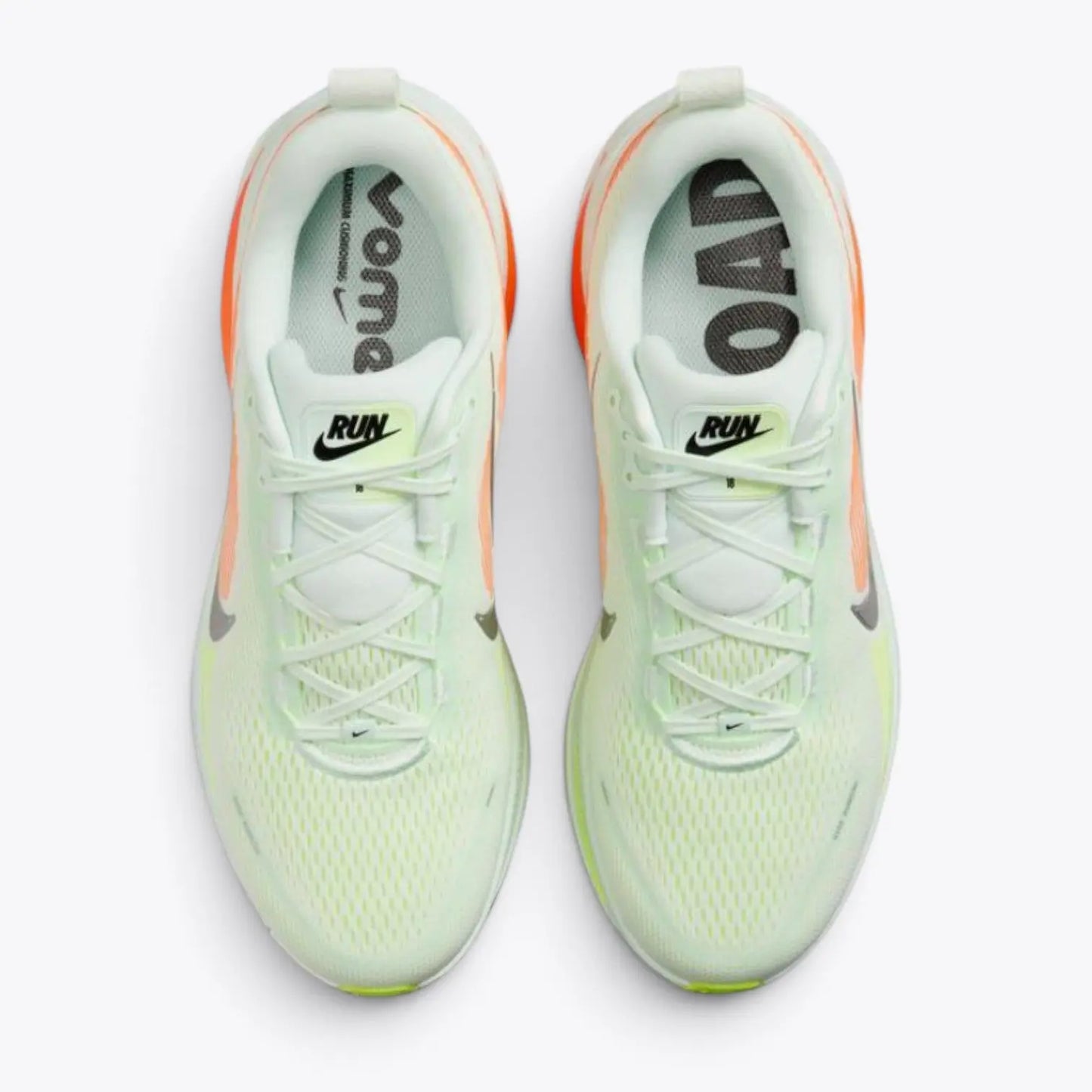 Nike Vomero 18 Barely Green Hyper Crimson Nike