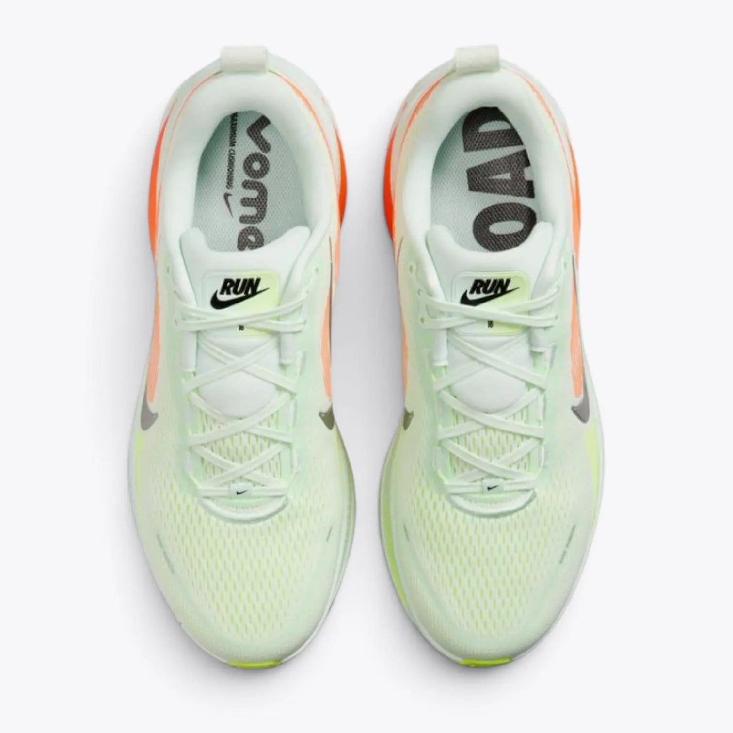 Nike Vomero 18 Barely Green Hyper Crimson Nike