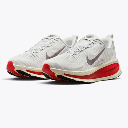 Nike Vomero 18 Platinum Tint Siren Red Nike