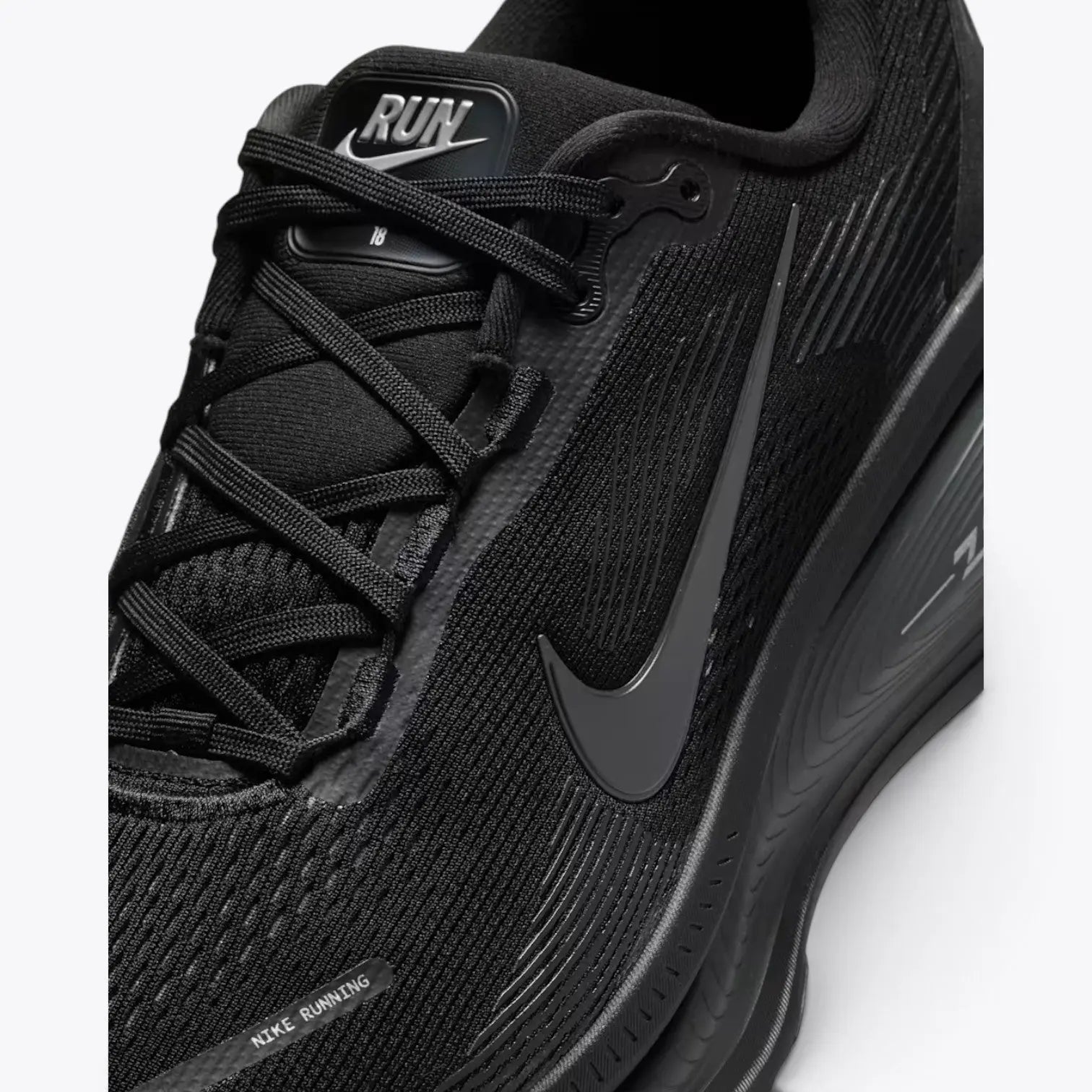 Nike Vomero 18 Triple Black Nike