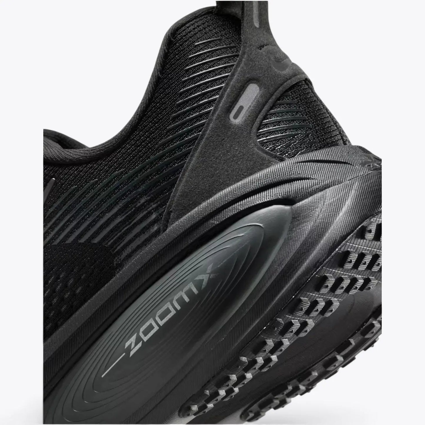 Nike Vomero 18 Triple Black Nike