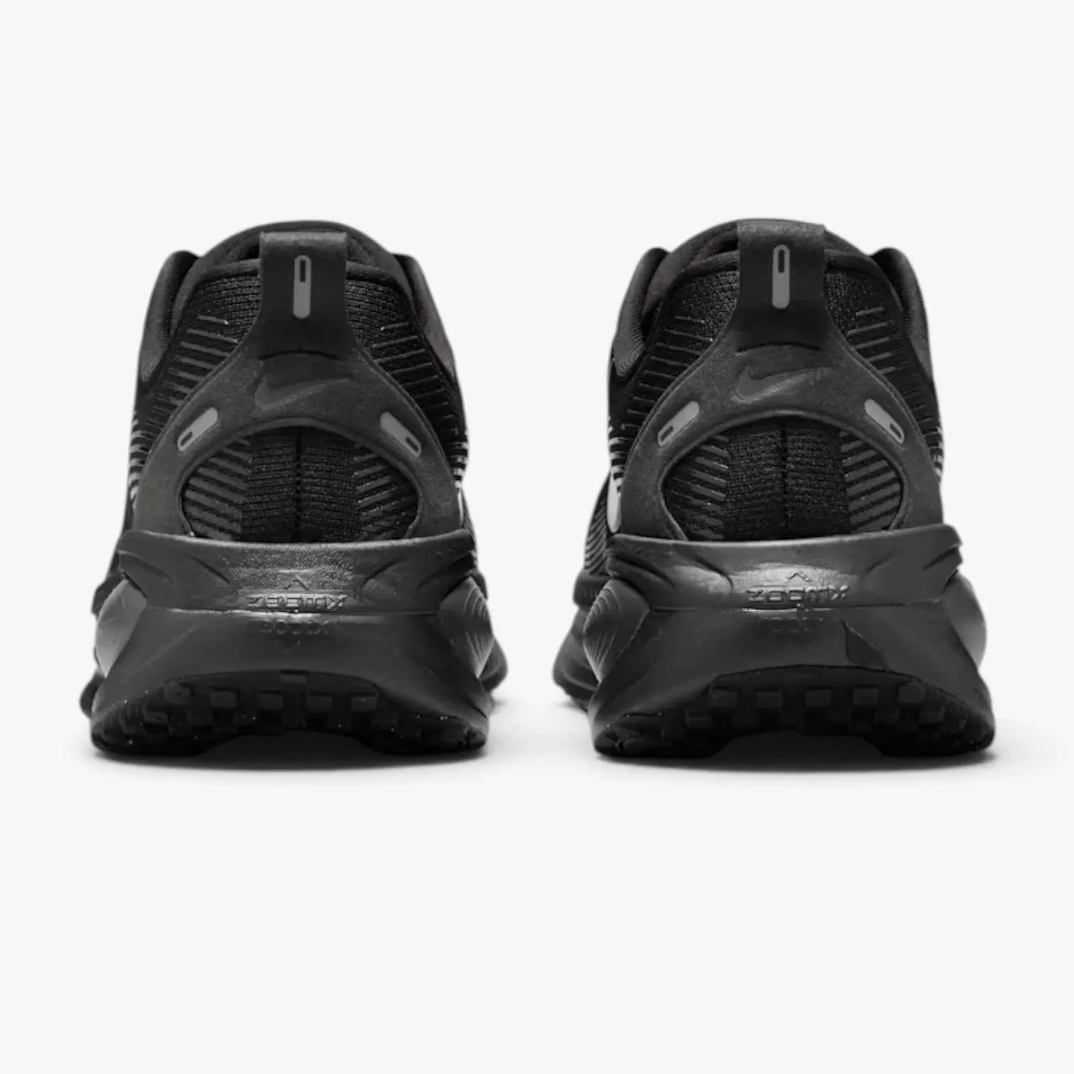Nike Vomero 18 Triple Black Nike