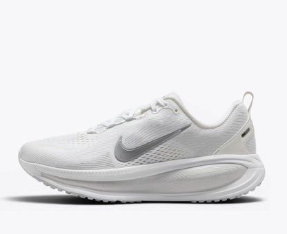 Nike Vomero 18 White Metallic Silver Photon Dust Nike