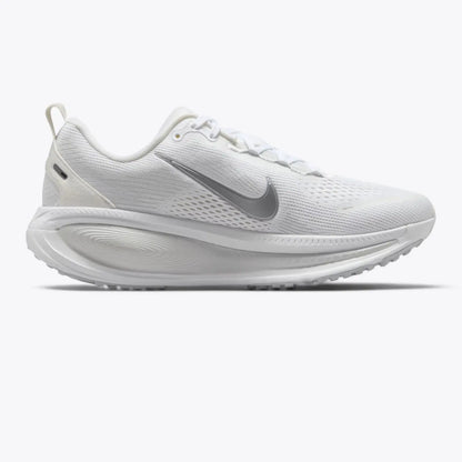 Nike Vomero 18 White Metallic Silver Photon Dust Nike