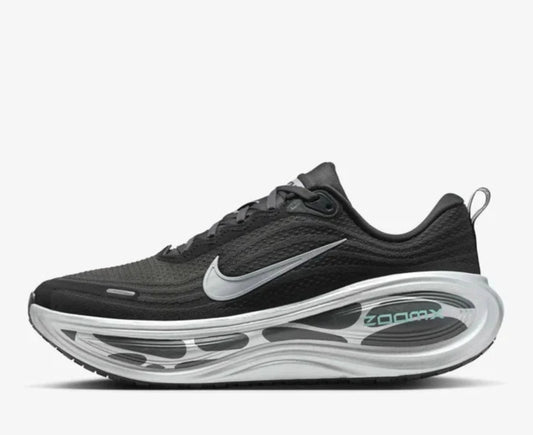 Nike Vomero Plus Anthracite Cannon White Silver Nike
