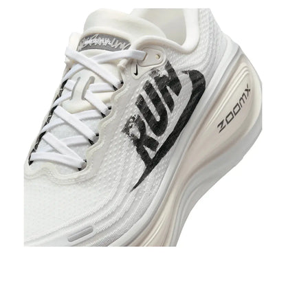 Nike Vomero Plus Reverse Swoosh Nike