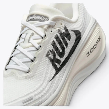 Nike Vomero Plus Reverse Swoosh Nike