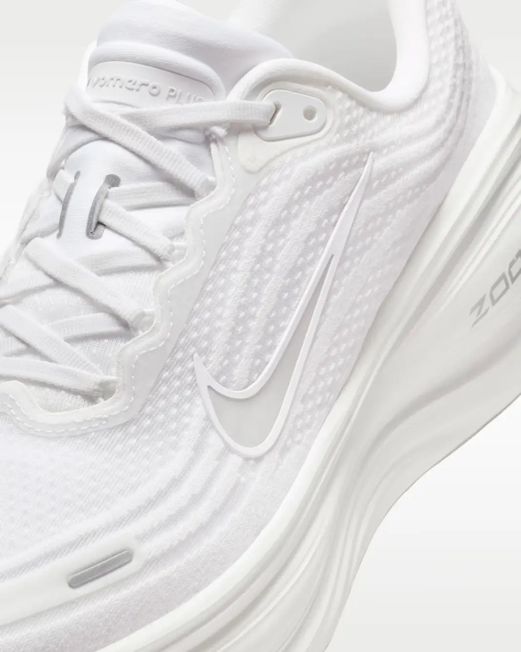 Nike Vomero Plus White Metallic Silver Light Smokey Grey Nike