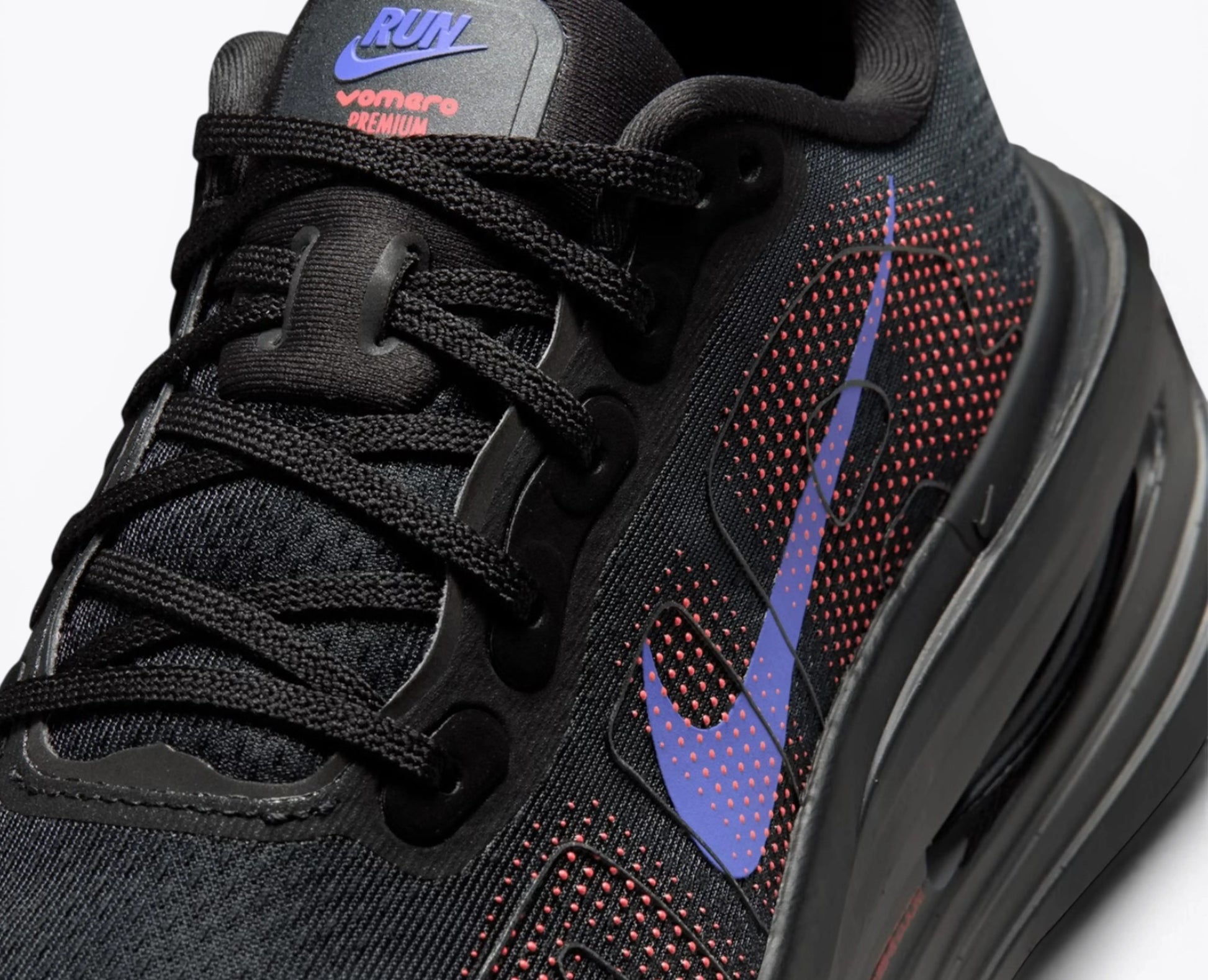 Nike Vomero Premium Black Sapphire Rose Nike
