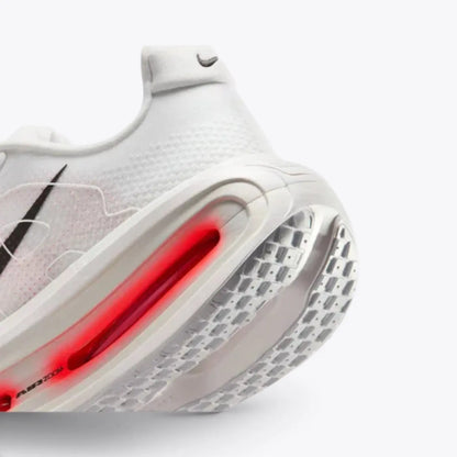 Nike Vomero Premium White Bright Crimson Nike