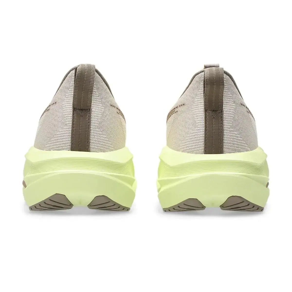 Novablast™ 5 Beige Asics