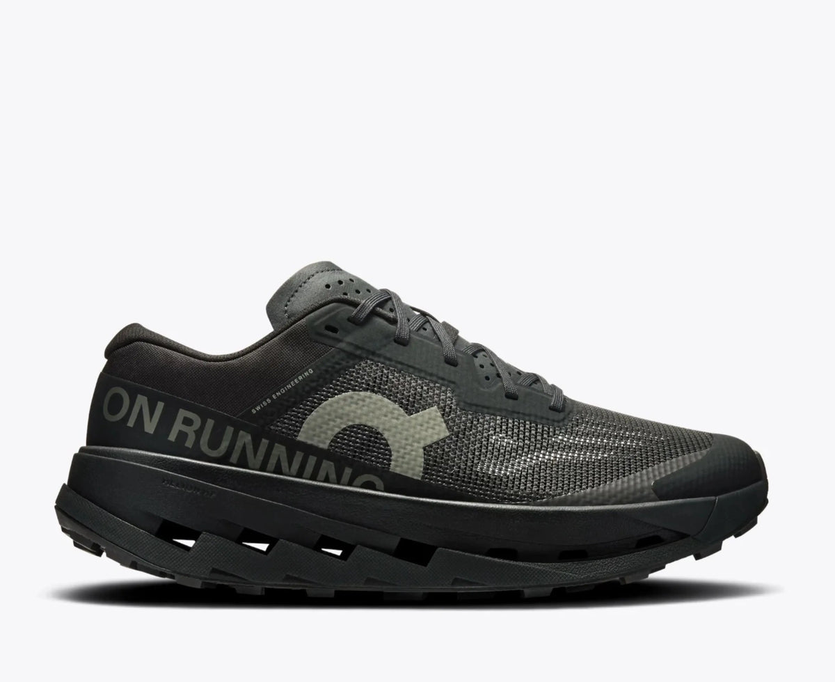 On Cloudultra 3 Black On