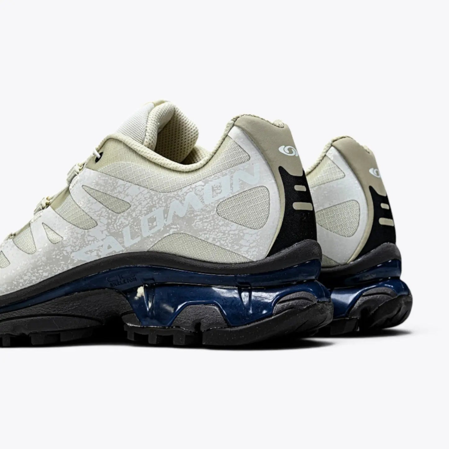 Salomon XT-4 OG Protective Vanilla Ice/Black Coffee/Dark Blue Salomon