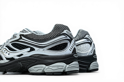 Saucony OG ProGrid Omni 9 Black Silver – Retro Runner Saucony