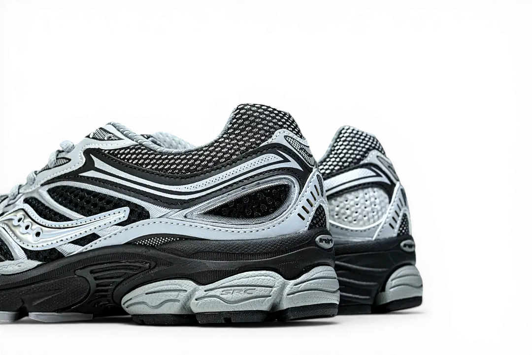 Saucony OG ProGrid Omni 9 Black Silver – Retro Runner Saucony