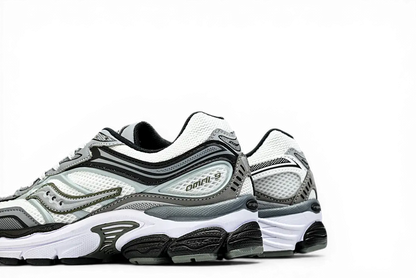 Saucony ProGrid Omni 9 Fabricated Future White Multi Saucony