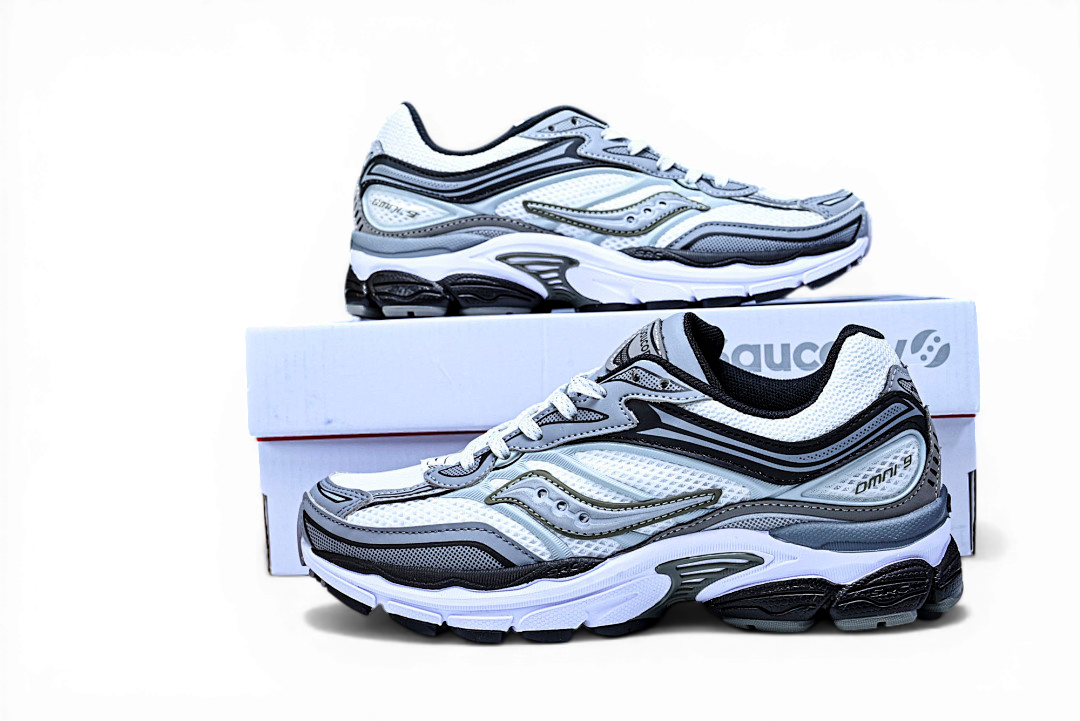 Saucony ProGrid Omni 9 Fabricated Future White Multi Saucony