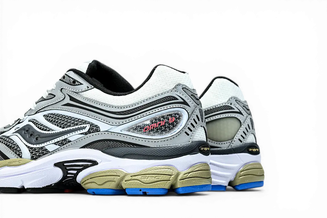 Saucony ProGrid Omni 9 Metallic Grey Silver – Sneaker Saucony