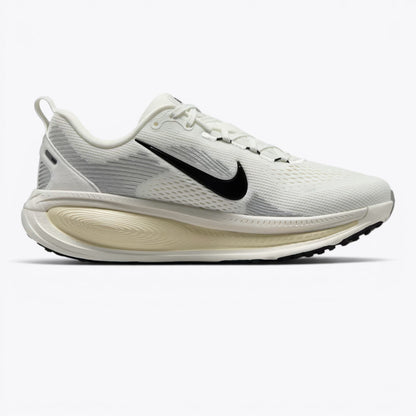 Nike Vomero 18 Summit White Coconut Milk