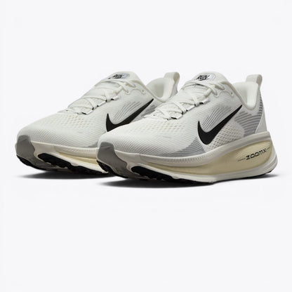 Nike Vomero 18 Summit White Coconut Milk