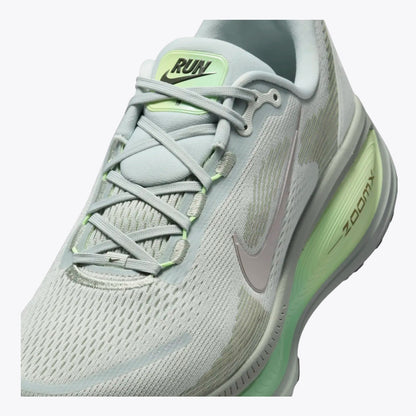 Nike Vomero 18 Light Silver College Grey Barely Volt